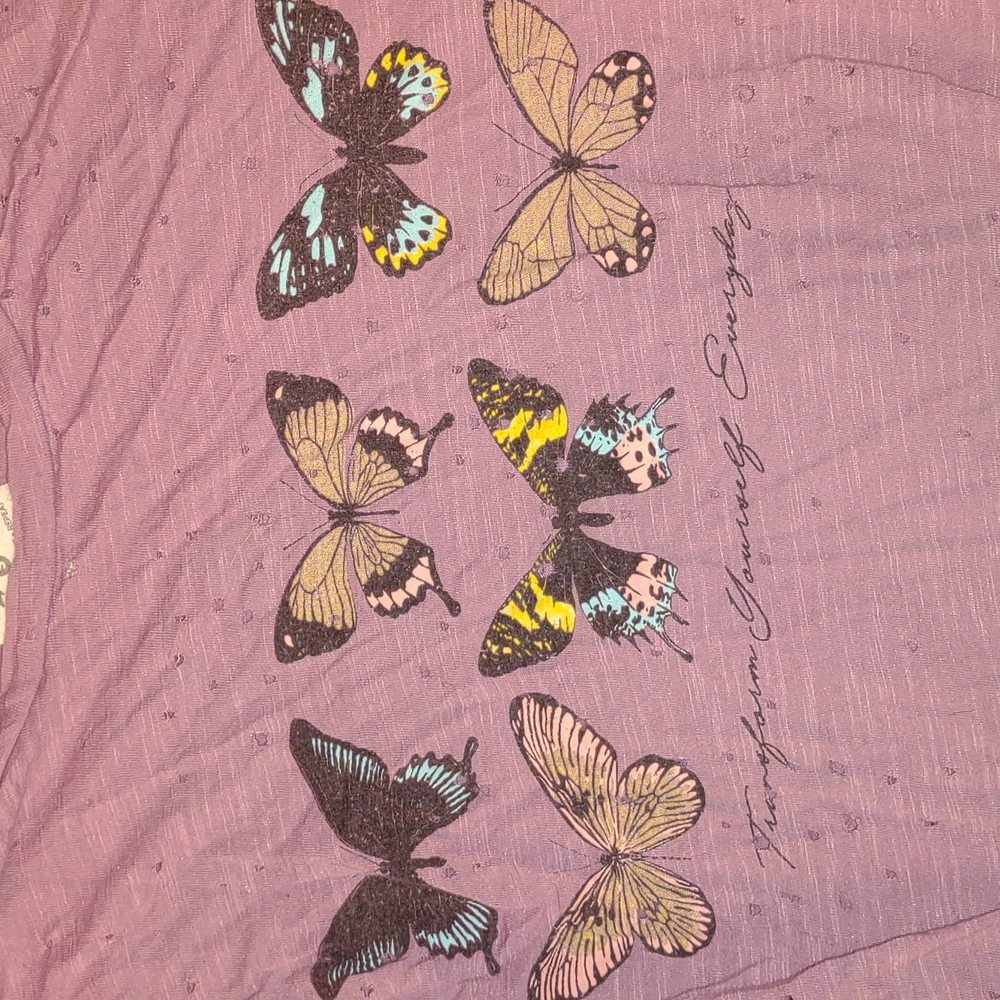 Butterfly tee - Picture 2 of 3